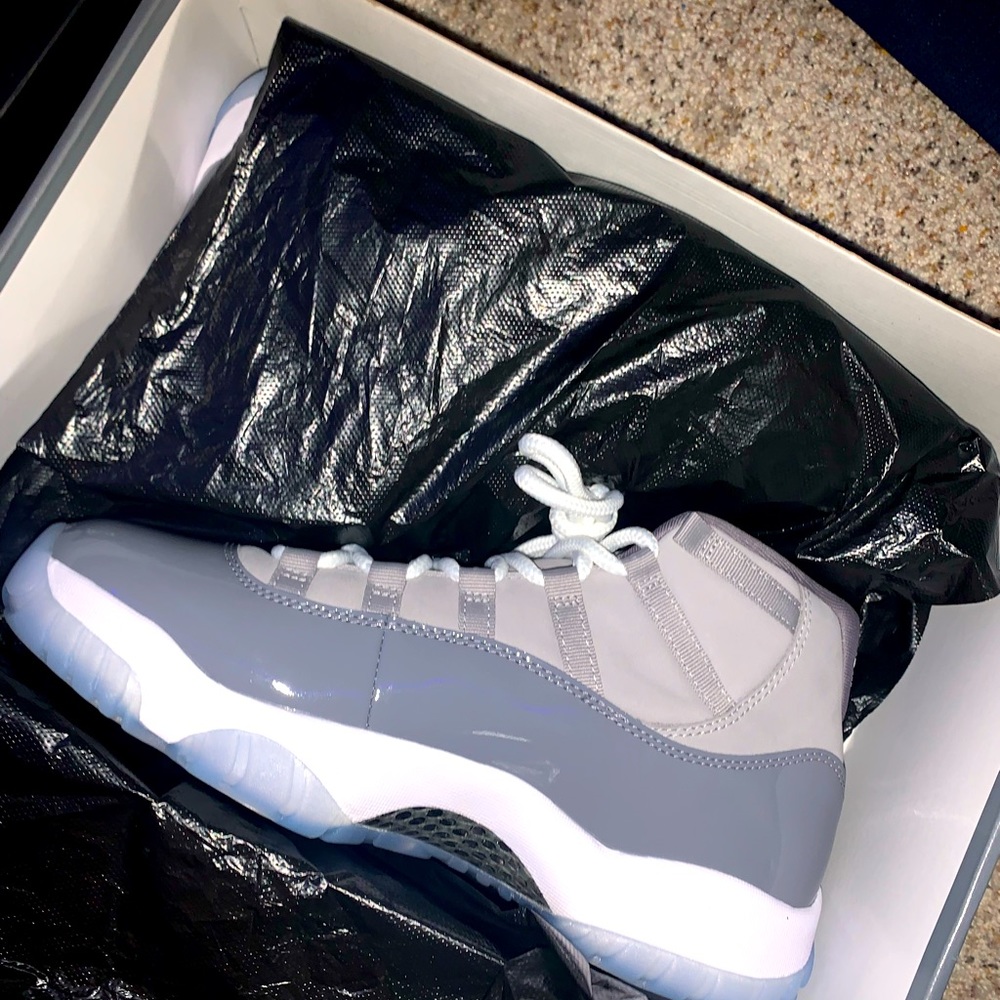 Cool greys text 9794187723 to offer
